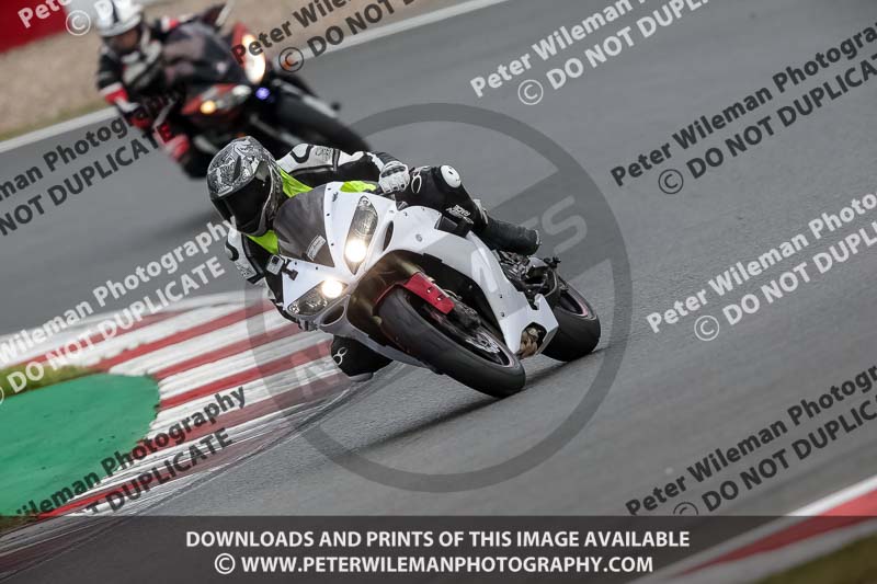 donington no limits trackday;donington park photographs;donington trackday photographs;no limits trackdays;peter wileman photography;trackday digital images;trackday photos